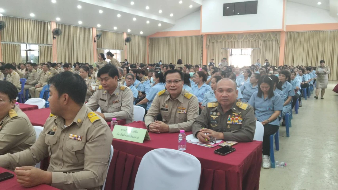 ผู้ว่าราชการจังหวัดพะเยา ลงพื้นที่เข้าร่วมประชุมโดครงการติดตามขับเคลื่อน นโยบายของรัฐบาลและกระทรวงมหาดไทยในระดับพื้นที่จังหวัดพะยา ประจำปีงบประมาณ พ.ศ.2569 ในพื้นที่เป้าหมาย 9 อำเภอ